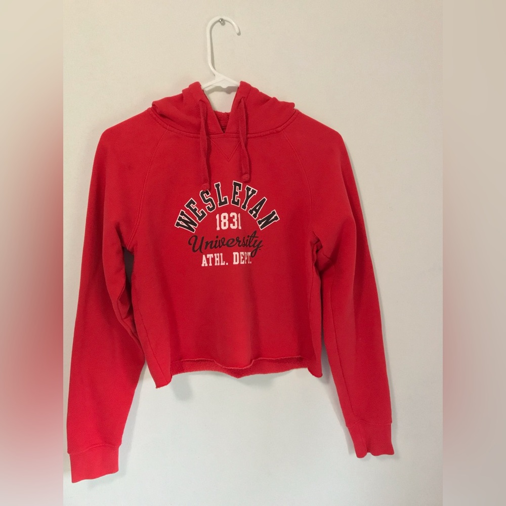 Women crop top